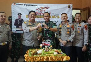 HUT Bhayangkara Ke-76, Dandim 0735/Surakarta Berikan Kejutan Kepada Kapolresta Surakarta