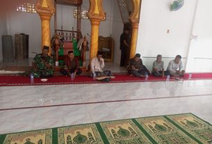 Kuatkan Sinyal Keagamaan, Babinsa Koramil 11/Woyla Timur Hadiri Majelis llmu