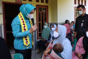 Kunjungan Kerja Ke Kabupaten Tanggamus, Riana Sari Arinal Lakukan Berbagai Kegiatan Pembinaan, Monitoring dan Evaluasi