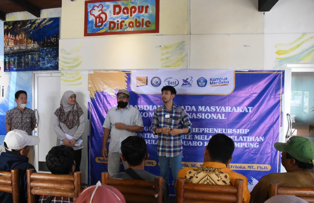 Membangun Jiwa Entrepreneurship Komunitas Dif_able, Dosen IIB Darmajaya Berikan Pelatihan Sulam Maduaro