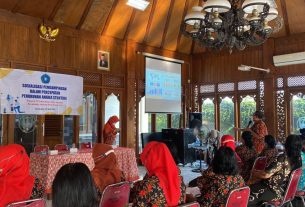 Peduli Kesehatan Warga, Babinsa Kelurahan Jagalan Laksanakan Pendampingan Sosialisasi Dan Arahan Stunting