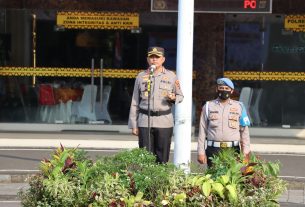 Polresta Bandar Lampung melaksanakan Kegiatan Upacara Laporan Kenaikan Pangkat