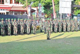 Upacara Bendera di Makodim 0726/Sukoharjo, Dandim ajak siswa-siswi SDN 1 Mulur cinta tanah air sejak usia dini