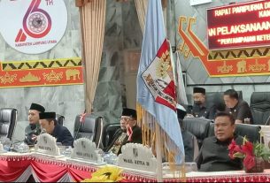 Wabub Lampura sampaikan Laporan Pertanggungjawaban APBD 2021