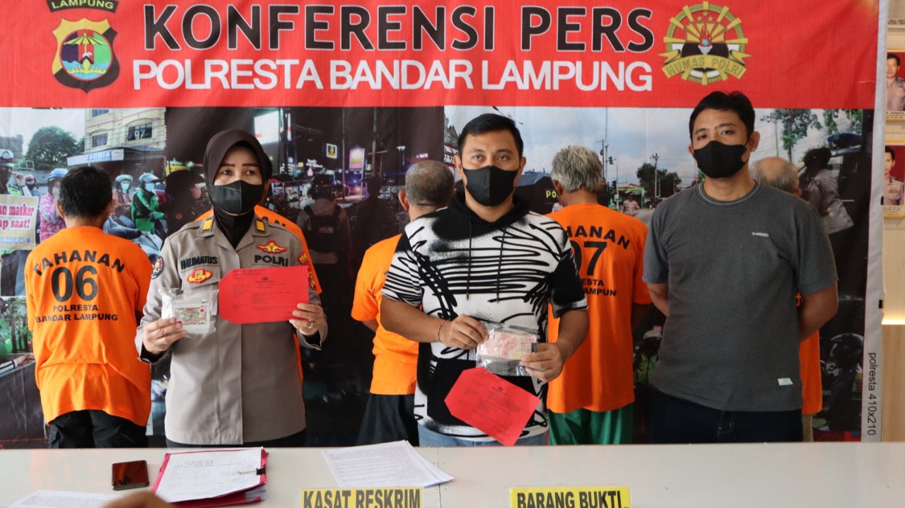 Asyik Judi Leng, 5 Pria Ditangkap Sat Reskrim Polresta Bandar Lampung