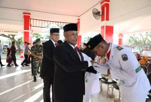 Bupati Lampung Selatan Kukuhkan 30 Anggota Paskibraka