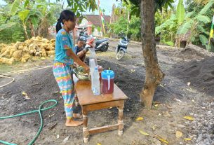 Es, Teh dan Kopi Pemersatu Satgas TMMD