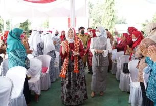 Hj. Winarni Nanang Ermanto Road Show Swasembada Gizi