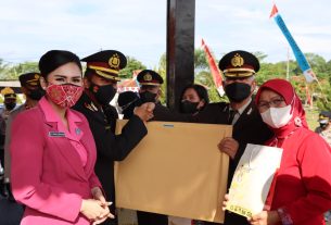Kapolres Lampung Utara Lepas 7 Personel Yang Purna Bakti