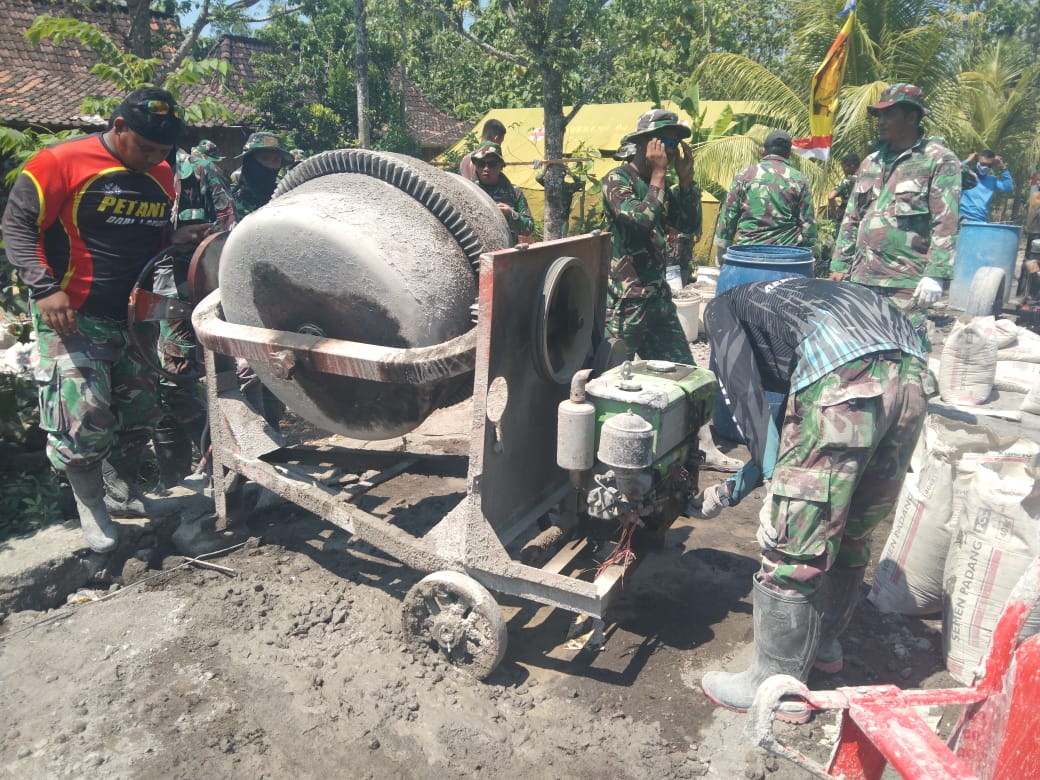 Molen Berputar Tanda Dimulainya Pekerjaan