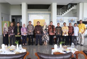 Pertemuan Dengan Pengurus ISEI Provinsi Lampung, Gubernur Arinal Harapkan ISEI Berkontribusi Dalam Membangun Lampung Dibidang Perekonomian