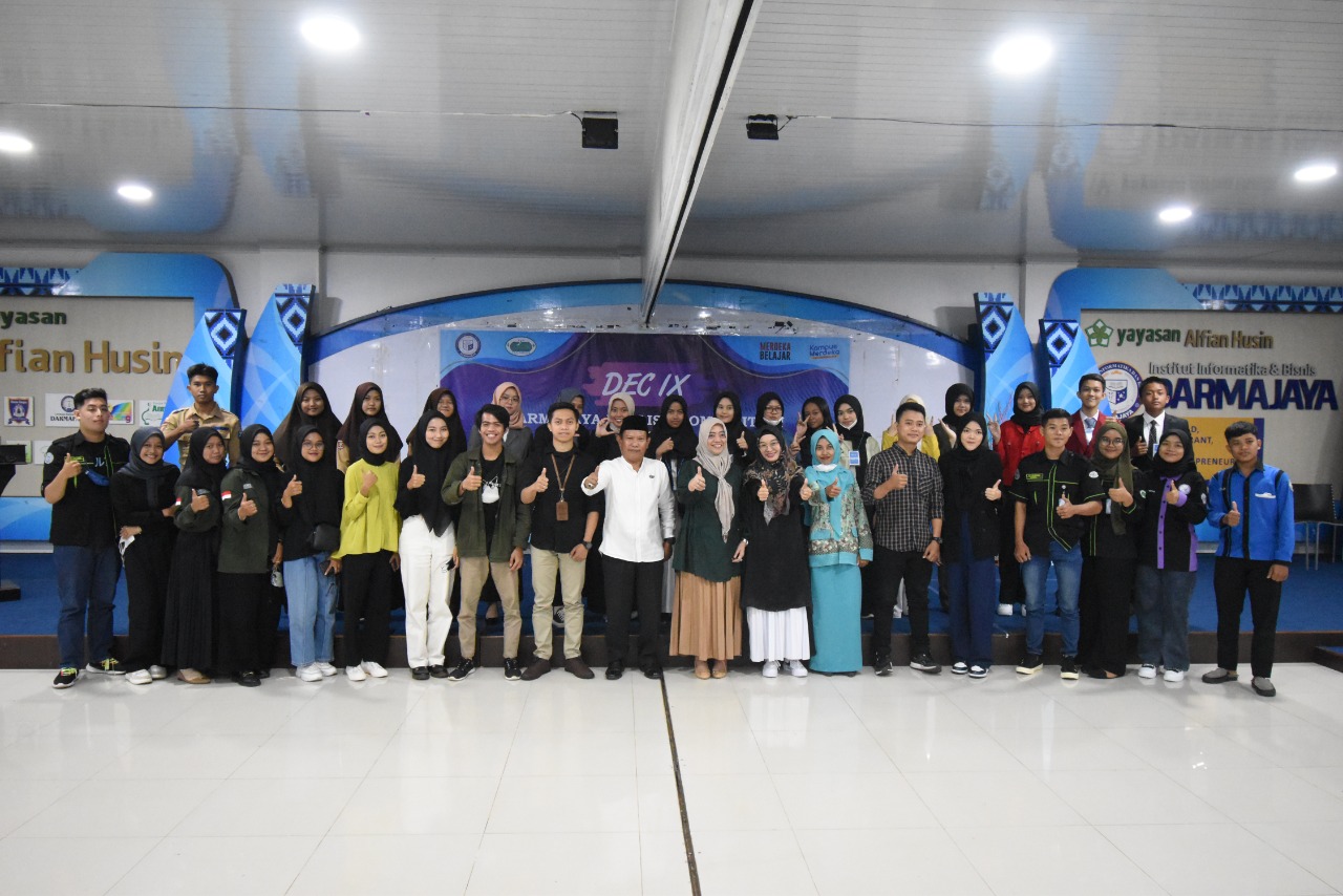 Puluhan Peserta SMA se Lampung Ikuti DEC IX UKM Bahasa IIB Darmajaya