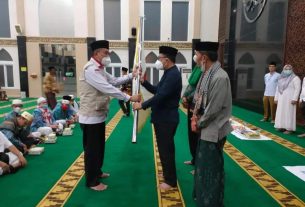Sekda Lampung Selatan Menyambut Kepulangan Jamaah Haji