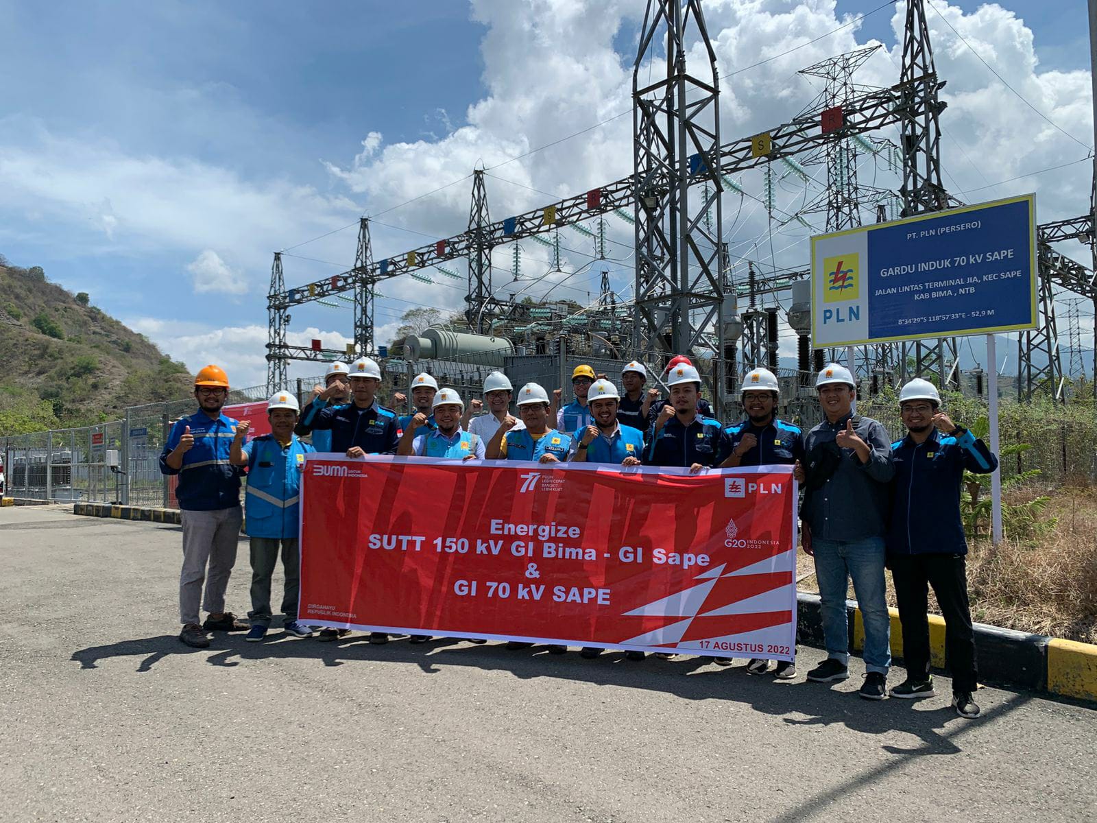 Transmisi Lebih dari 60 KMS Tersambung, Listrik Pulau Sumbawa Makin Andal dan Efisien