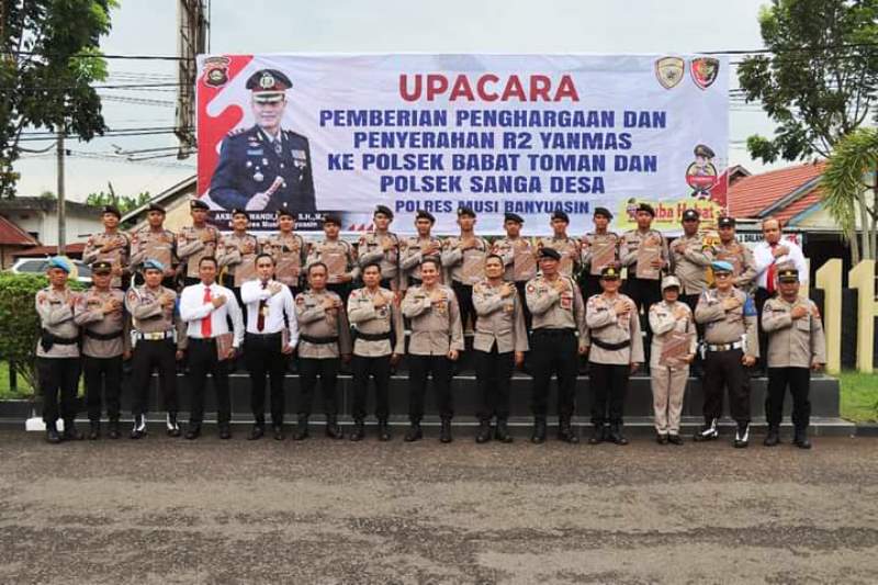 71 Personil Polres Muba Berprestasi Dapat Penghargaan