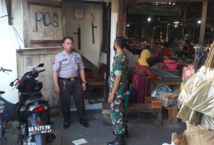 Ada Apa Bati Bakti TNI Koramil 03 Serengan Datangi Security Pasar Harjodaksino