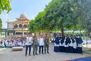 Danramil 11 Polokarto Dim 0726/Sukoharjo berikan materi Wasbang di MTs Muhammadiyah Blimbing