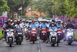 Kolaborasi Sambut Era EV, Kementerian ESDM dan PLN Gelar Parade Motor Listrik di Bali