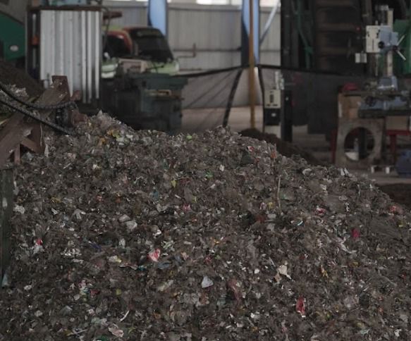 PLN Group dan Pemkab Sidoarjo Berkolaborasi Sulap Sampah Jadi Bahan Bakar Co-Firing PLTU