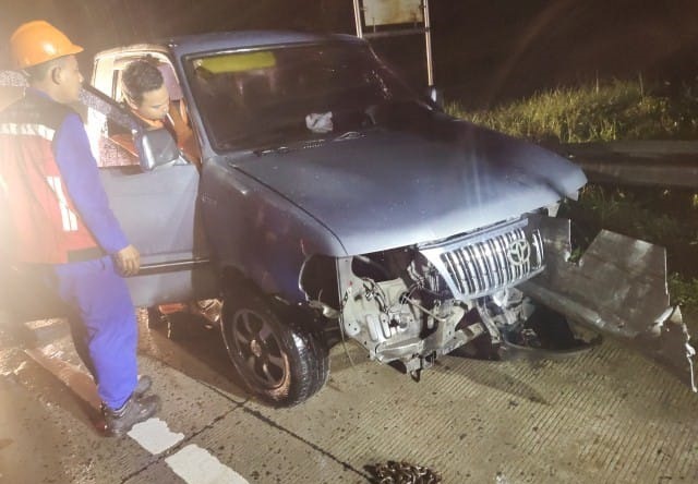 Satlantas Polres Tulang Bawang Olah TKP Kecelakaan di JTTS