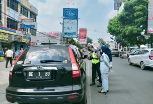 Satlantas Polresta Bandar Lampung Gelar Razia Gabungan Bersama Dispenda, Sasar Penunggak Pajak Kendaraan