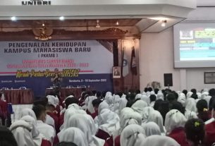 Dandim 0735/Surakarta Berikan Materi Wawasan Kebangsaan Kepada Mahasiswa Baru Universitas Slamet Riyadi