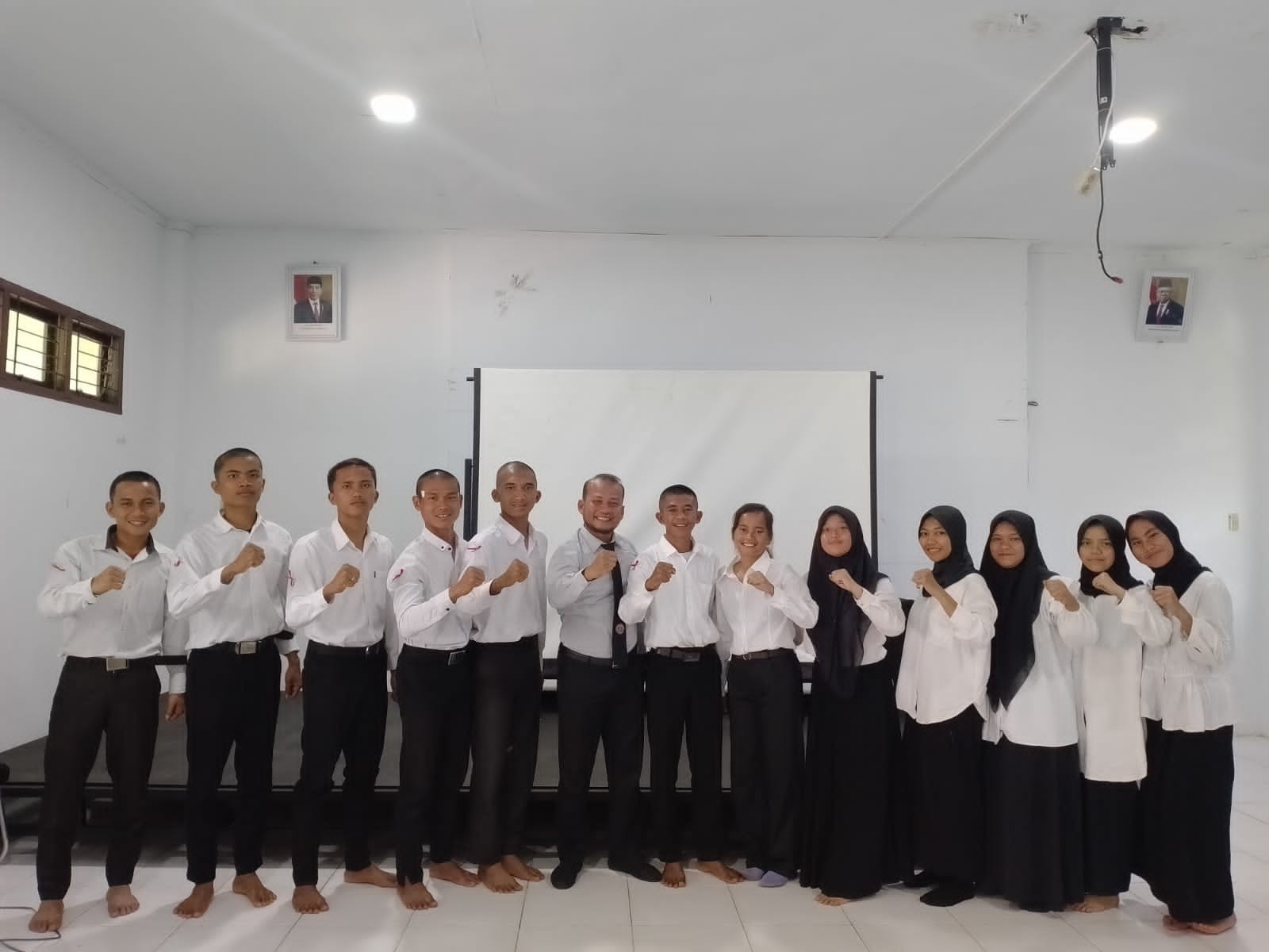 Agar Tidak Terkontaminasi Radikalisme/Separatisme, Dantim Intel Korem 012/TU Kapten Inf Rais, S.AP., MPA., Beri Pembekalan Pada Pelatihan Pra Diksarmil Menwa 112/JP - UTU