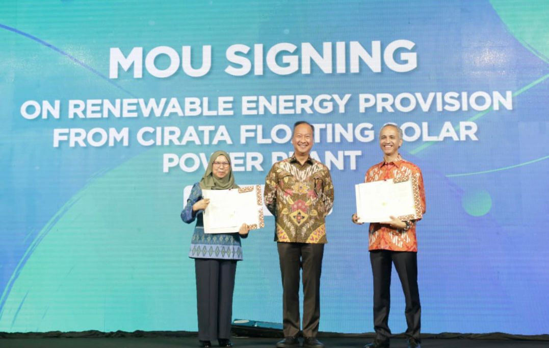 Dukung Industri Berbasis Energi Bersih, PLN Siapkan Pasokan dari PLTS Cirata