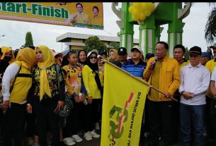 HUT ke 58 tahun, Golkar Lampura meriahkan dengan jalan sehat