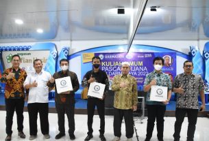 IIB Darmajaya Gelar Kuliah Umum Perdana Pascasarjana 2022