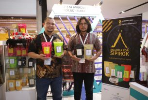 Jualan di Marketplace PLN Mobile, UMKM Angkola Kopi Siprok Laku Keras Omzet Hingga Ratusan Juta!