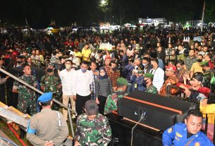 Konser Kerakyatan HUT TNI ke 77 Kodim 0726/Sukoharjo bentuk kefekatan TNI-Rakyat