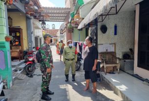 Modal Tegur Sapa & Senyum Ter Babinsa Tipes Wujudkan Keakraban dengan Warganya