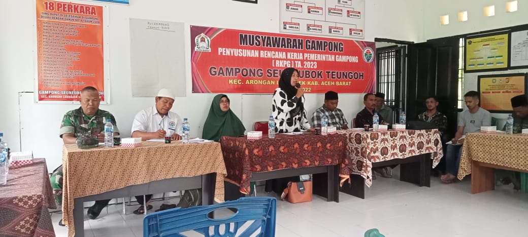 Musrenbang Di Desa Seuneubok Tengoh Turut Dihadiri Anggota Koramil 08/Arongan Lambalek