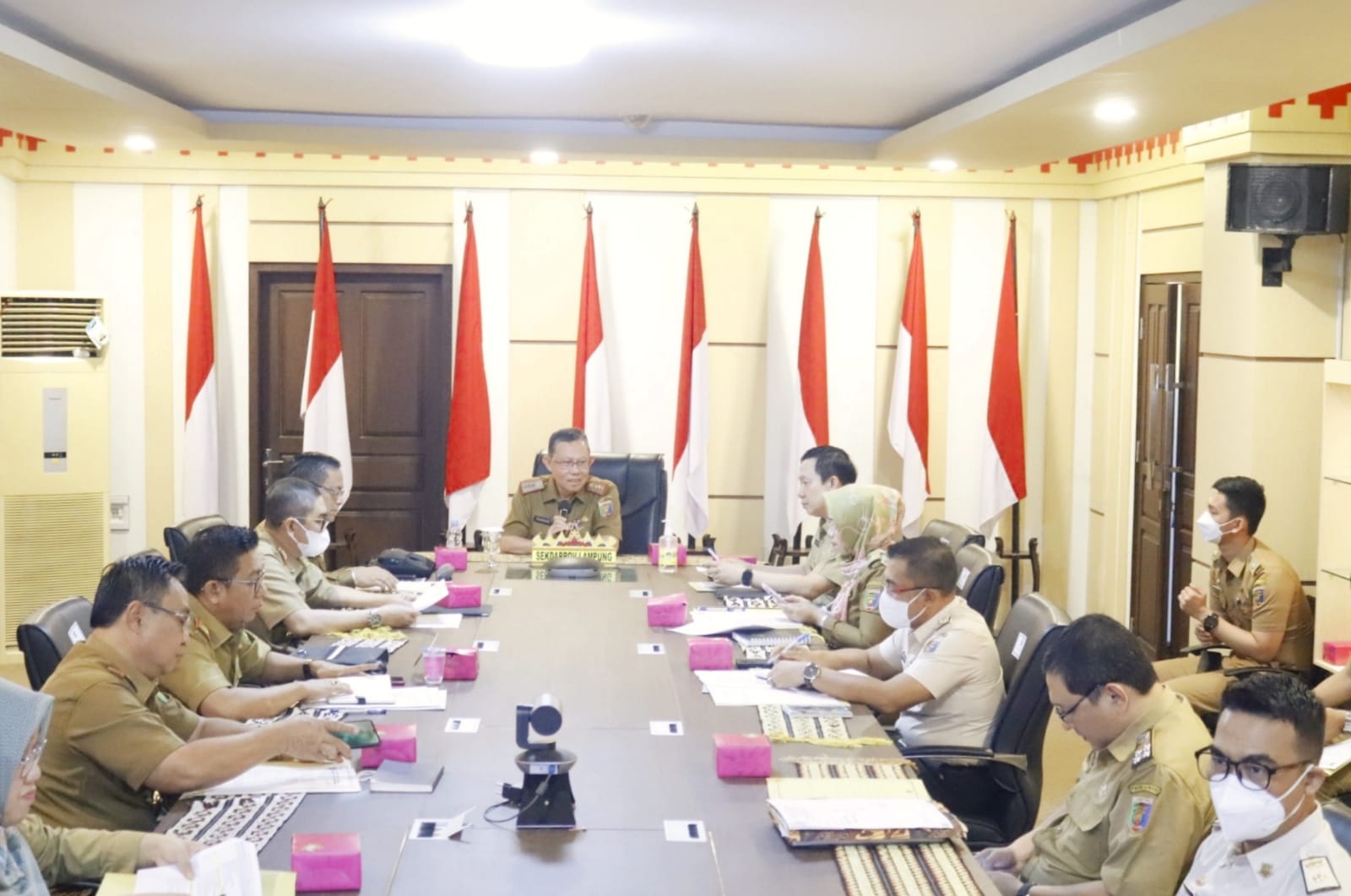 Sekretaris Daerah Pemprov Lampung memimpin Rapat Pembahasan Pembangunan Daerah