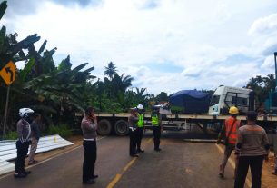 Sempat ditutup, gegara Laka, kini Jalan lintas tengah Sumatera bisa dilalui