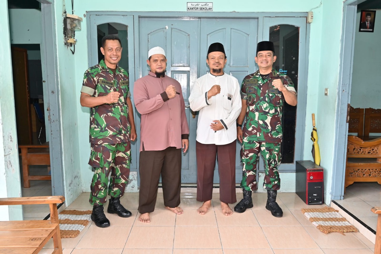 Silaturahmi Dandim 0726/Sukoharjo di Ponpes Ulul Albab di Desa Godog, Kec. Polokarto