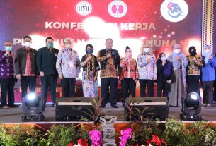 Gubernur Arinal Djunaidi Membuka Konferensi Kerja dan Pertemuan Ilmiah Tahunan Perhimpunan Nefrologi Indonesia Tahun 2022