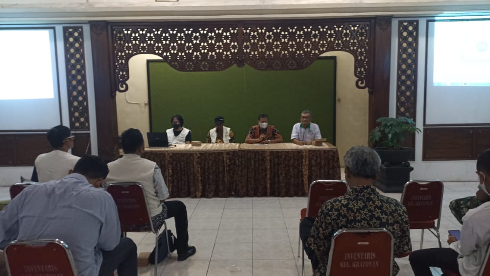 Babinsa Kratonan Hadiri Rapat Koordinasi & Sosialisasi Peran Pekerja Sosial Masyarakat