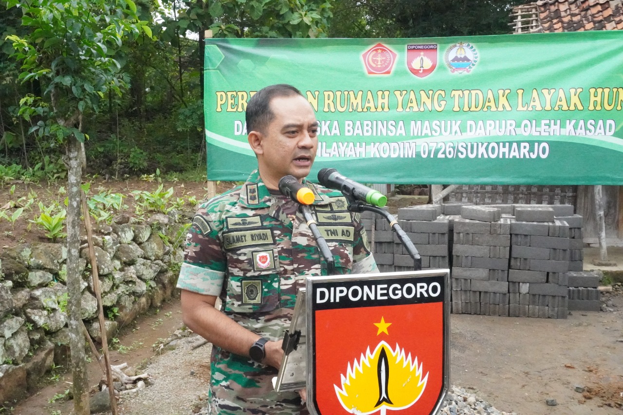 Hari ini Kodim 0726/Sukoharjo mulai Bedah Rumah RTLH milik Ibu Rantiyem, ditargetkan 1 bulan selesai.