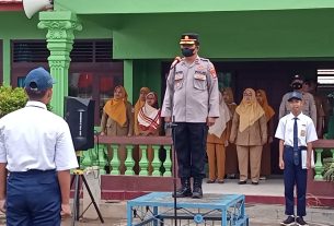 Jadi Irup di SMPN 9 Tubaba, Kabag Ops Polres Tubaba Polda Lampung Ajak Siswa-Siswi Tertib Lalulintas.