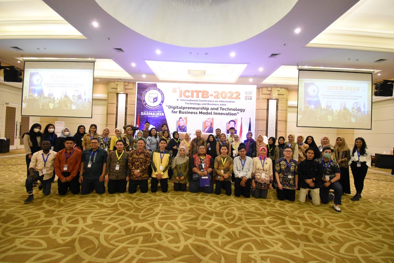Keynote Speaker Tiga Negara Isi 8’th ICITB 2022 IIB Darmajaya