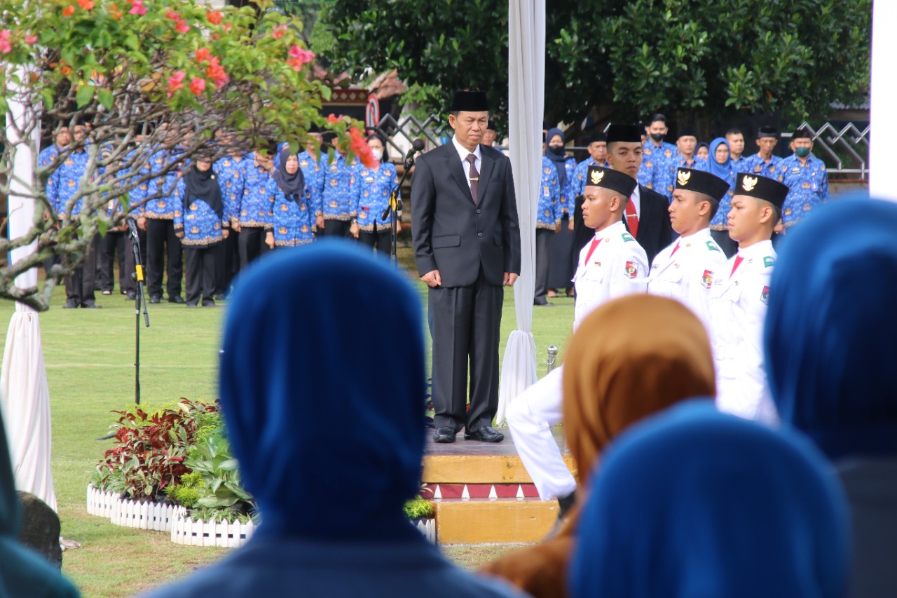Pemerintah Kabupaten Lampung Utara menggelar upacara Peringatan Hari Pahlawan