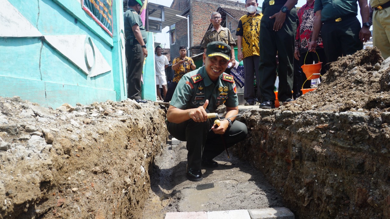 Program KBD Tahap VI Dimulai, Dandim 0735/Surakarta Letakkan Batu Pertama