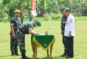 Program TMMD 115 Bojonegoro di Ngantru Sekaran Resmi ditutup