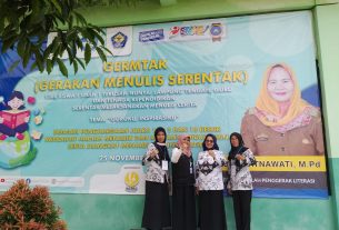 SMAN 1 Terusan Nunyai & Inspro Pustaka Taja Gerakan Menulis Serentak, Peringati Hari Guru-Bulan Bahasa