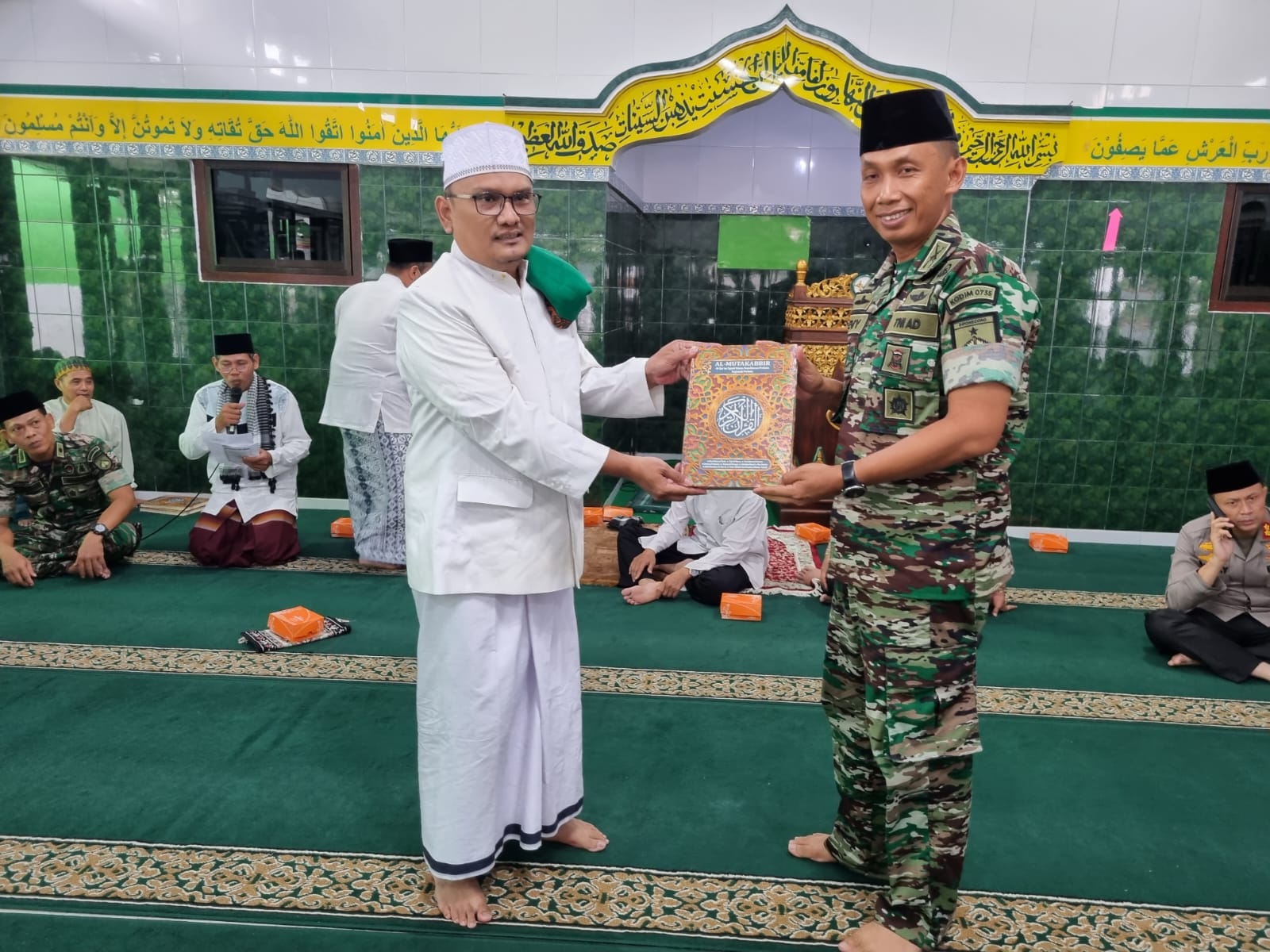 Safari Sholat Jum'at Forkompinda Surakarta, Sarana Lebih Dekat Dengan Masyarakat.