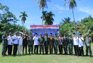 Upacara Penutupan TMMD Reguler Ke - 115 Kodim 0105/Abar Mengadakan Pengobatan Massal, Pasar Murah Dan Pemberian Sembako Gratis