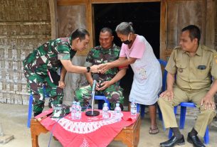 Vicon Kasad dengan Dandim 0726/Sukoharjo dan Babinsa, Rencanakan bantuan RTLH kepada Ibu Rantinem di desa Tawang, Kec. Weru.