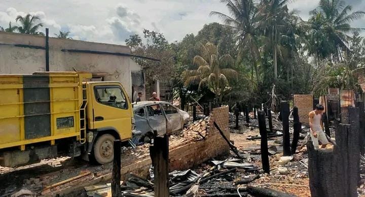 5 rumah Di Desa Talang Leban Ludes Akibat percikan Api Mobil Pengangkut Minyak Ilegal